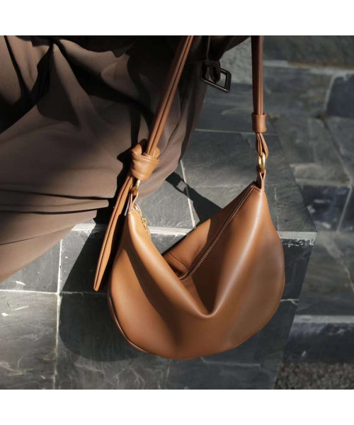 Soft women's leather bag UnaBorsetta NW11-6708C